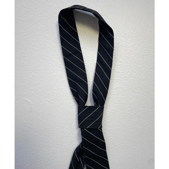 Vintage 90's TRIPP NYC Black Pin Striped Skinny Tie / Emo Hardcore Grunge Goth - Picture 3 of 5